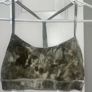 Flow-Y lululemon sports bra